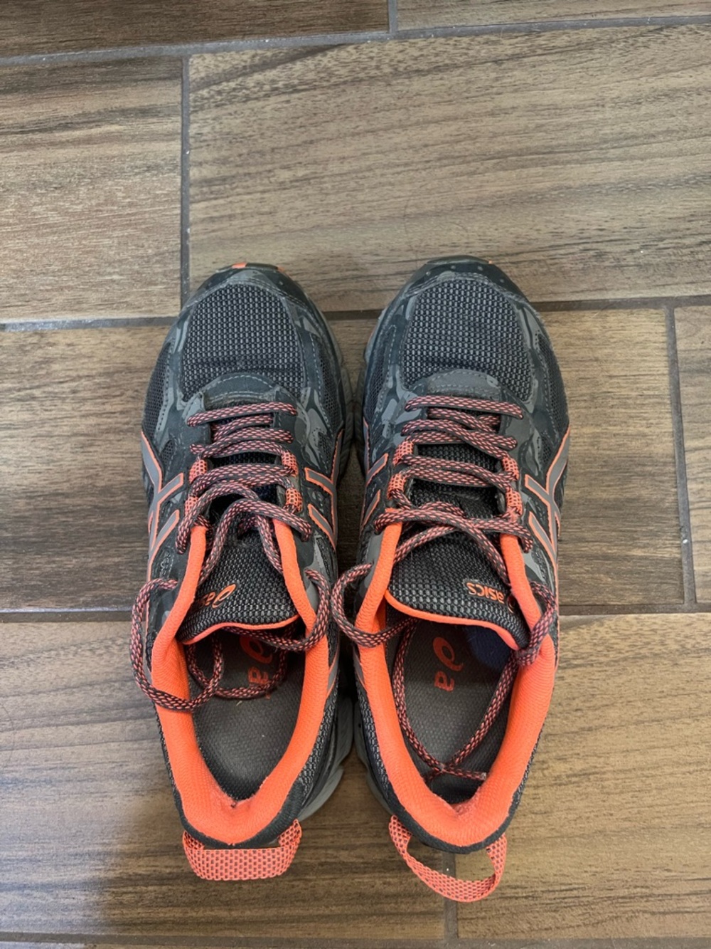 ASICS sneakers Size 7